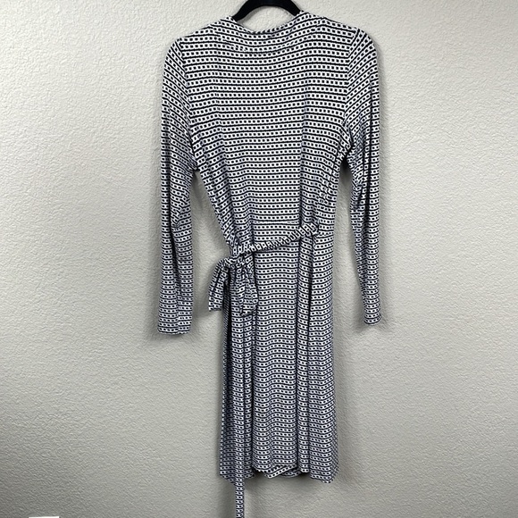 Banana Republic Gemma Chain Print Wrap Dress Long Sleeve Stretch Jersey Sz M - Picture 5 of 11